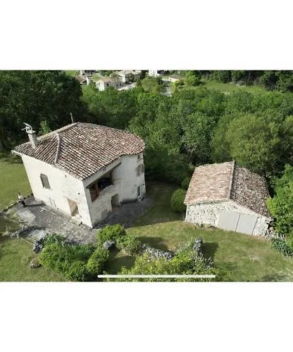 Dom wakacyjny Calme Et Tranquillite *